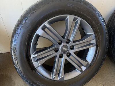 4 - 275/60r20 tires On 20 Wheels