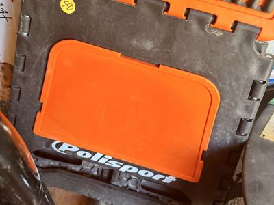 Polisport Black & Orange Portable Bike Stand / Work Stand