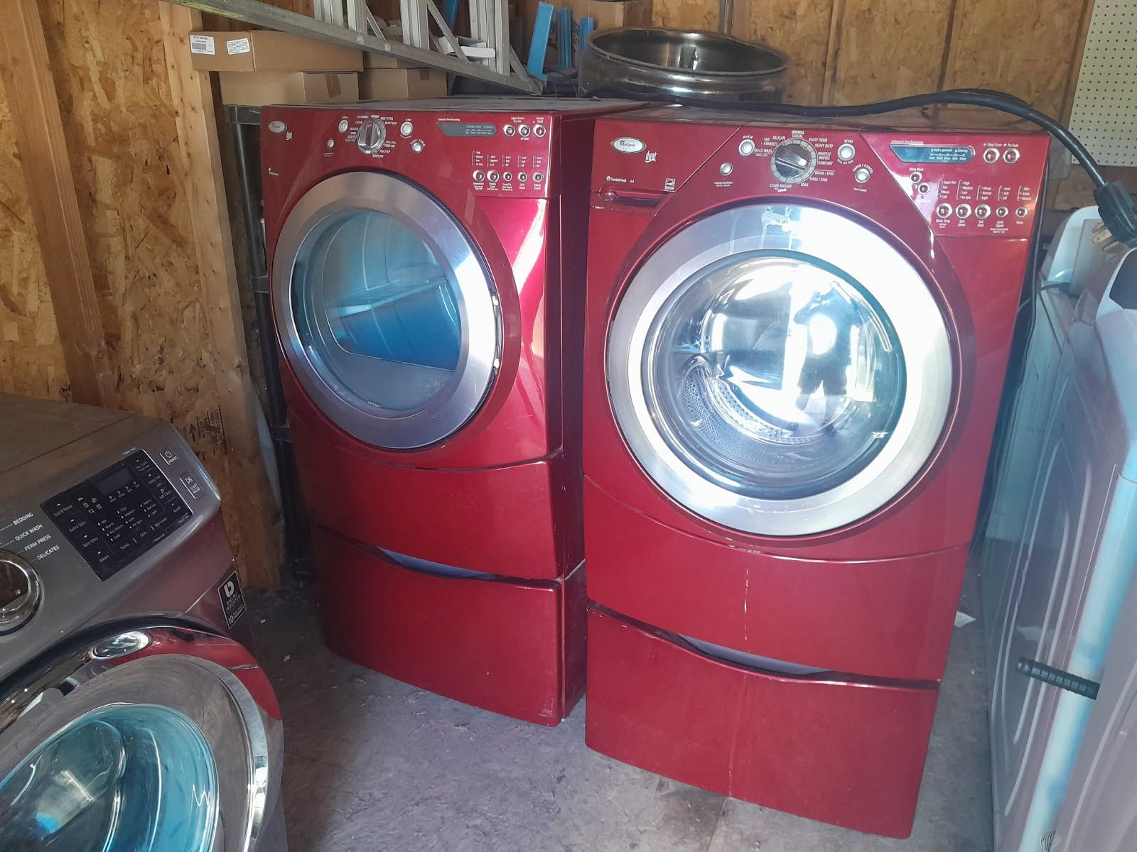 Whirlpool Front Load Washer and Electric Dryer with Pedestals