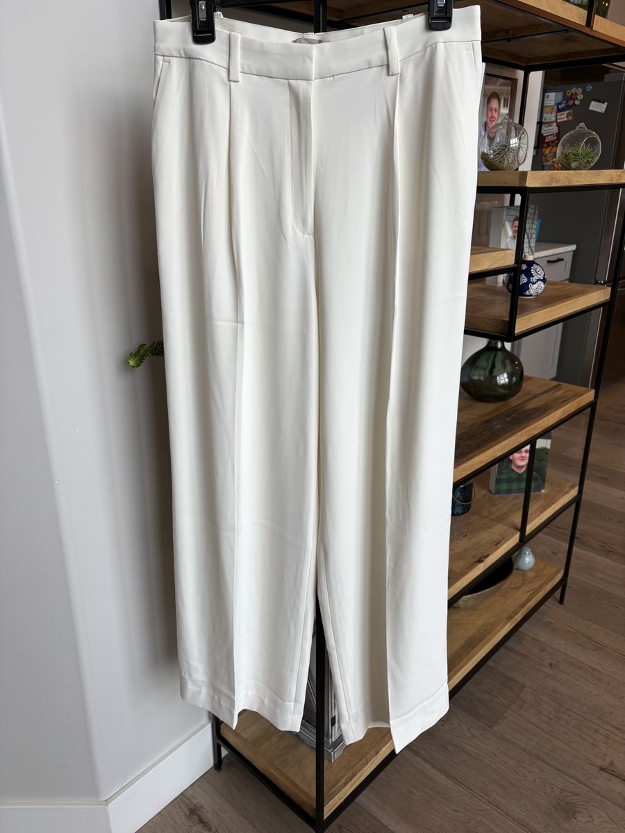 Women’s dress pant