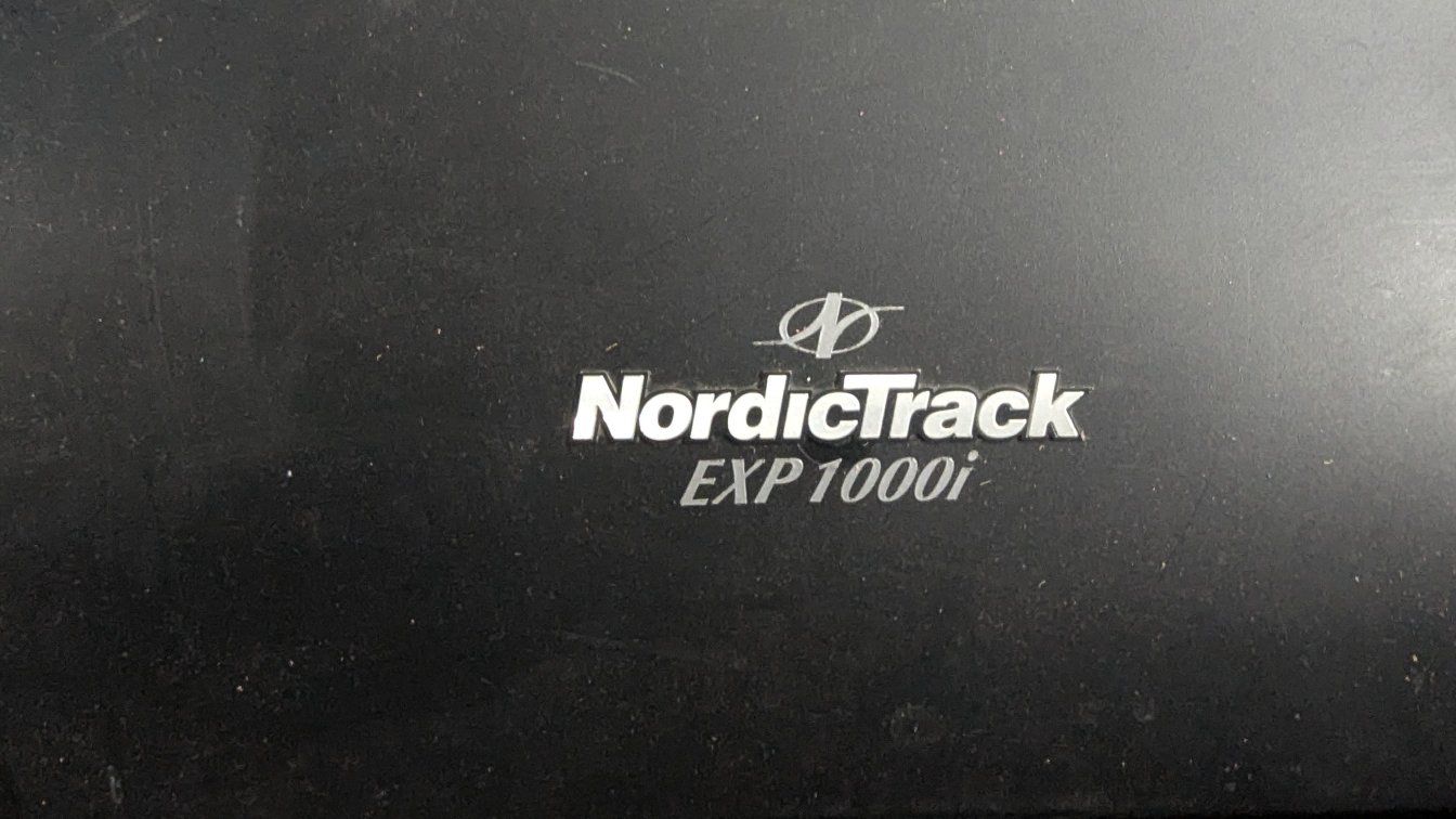 NordicTrack Exp1000i Treadmill
