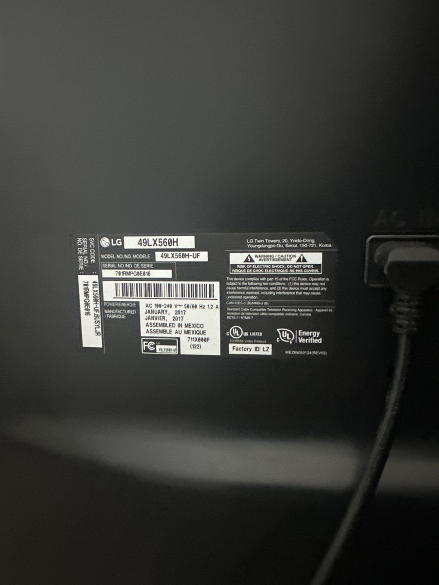 Main image 3