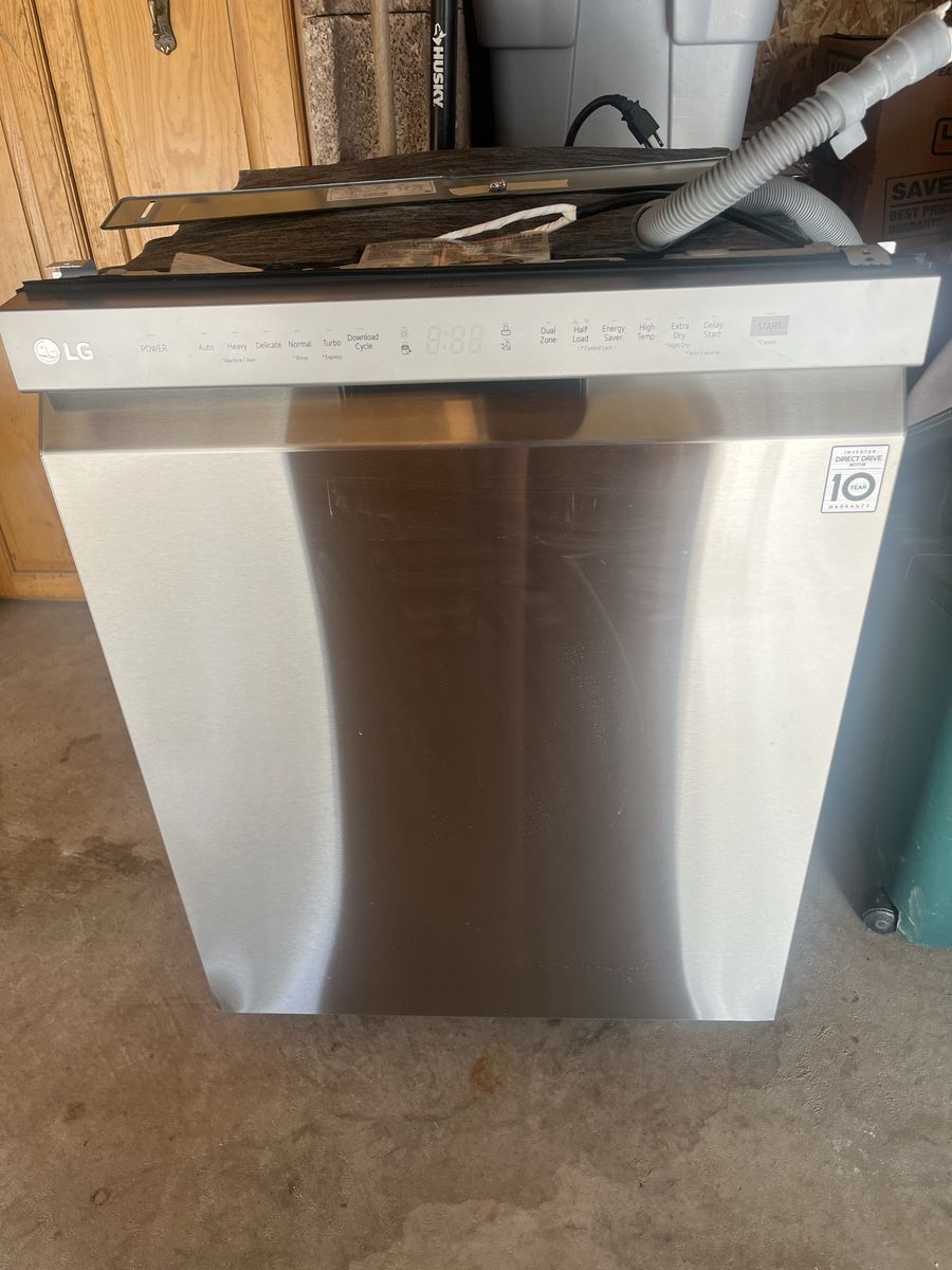 LG Quad dishwasher