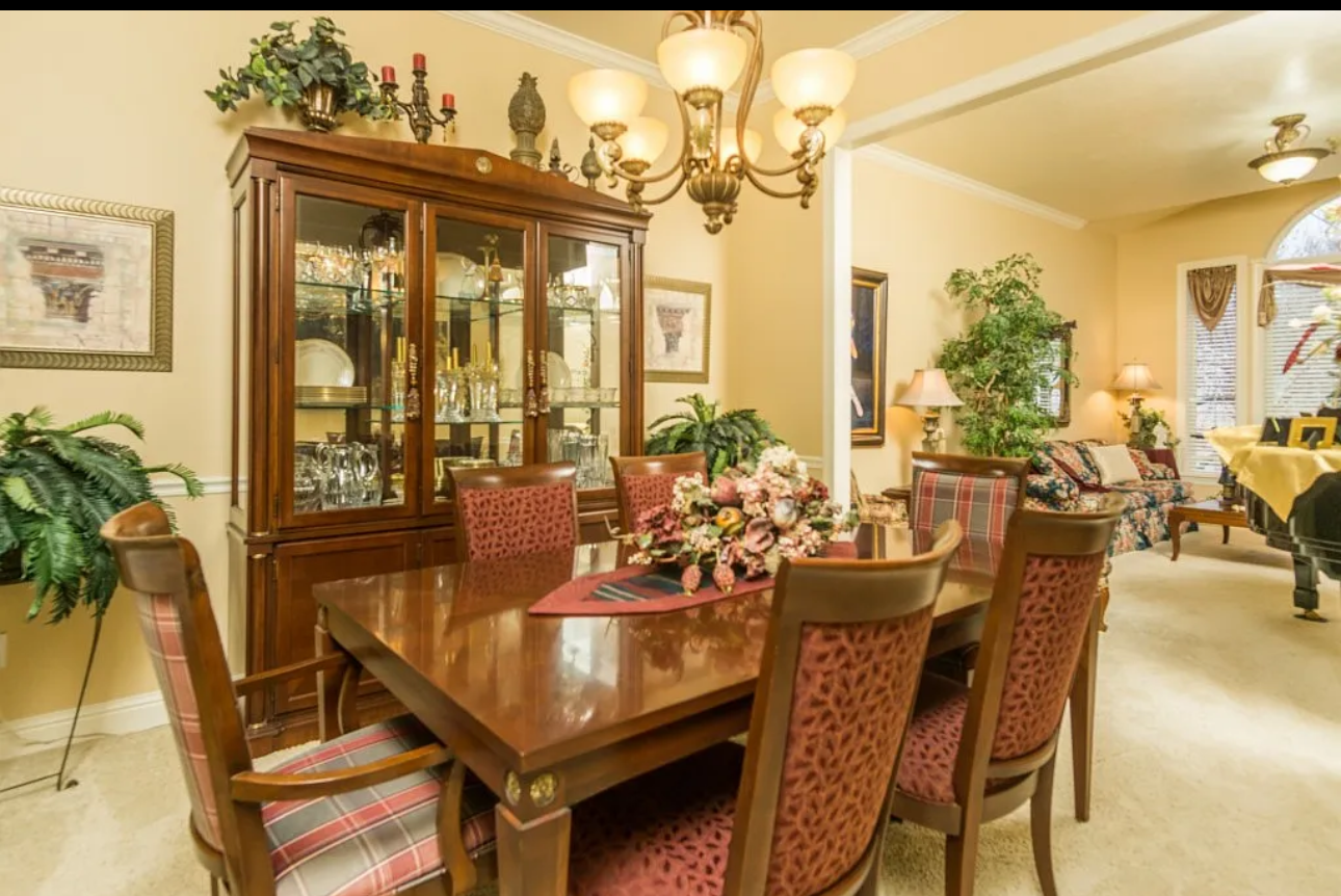 Ethan Allen Dining Room Set