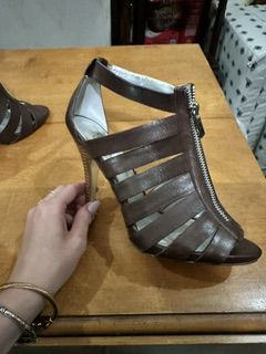 Brown heels---Jessica Simpson