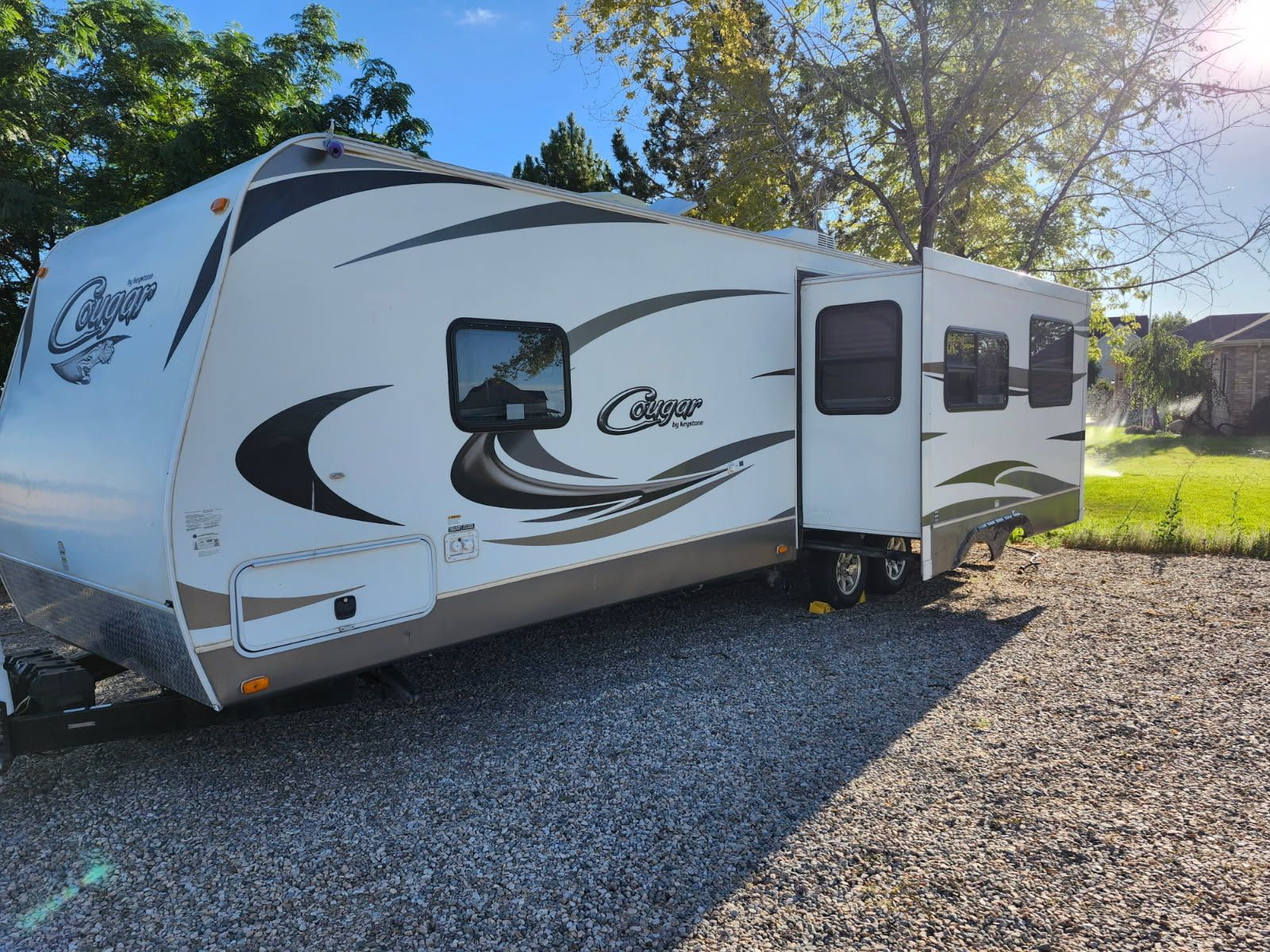 2014 Keystone Cougar - 30 ft