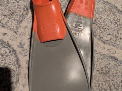 FINIS Floating Swim Fins, Orange & Gray, Size VIII - Performance Training Flippers