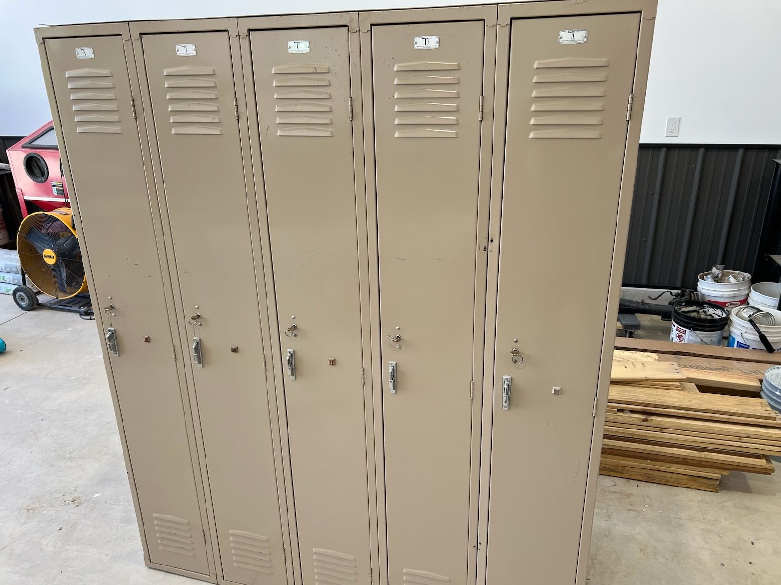 Metal storage lockers