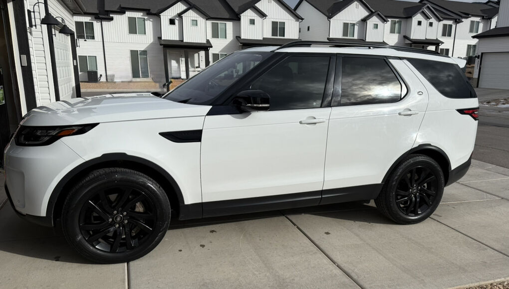 2020 Land Rover Discovery