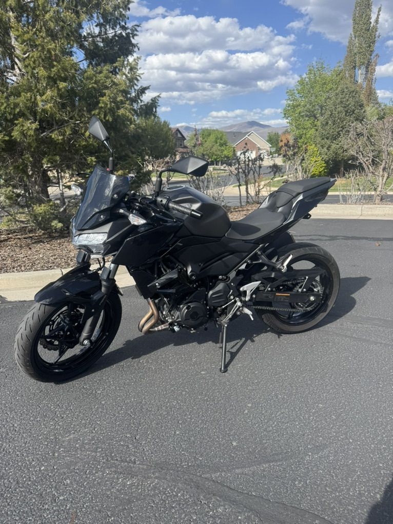 2023 Kawasaki Z400 ABS
