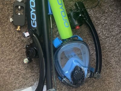 Small scuba tank