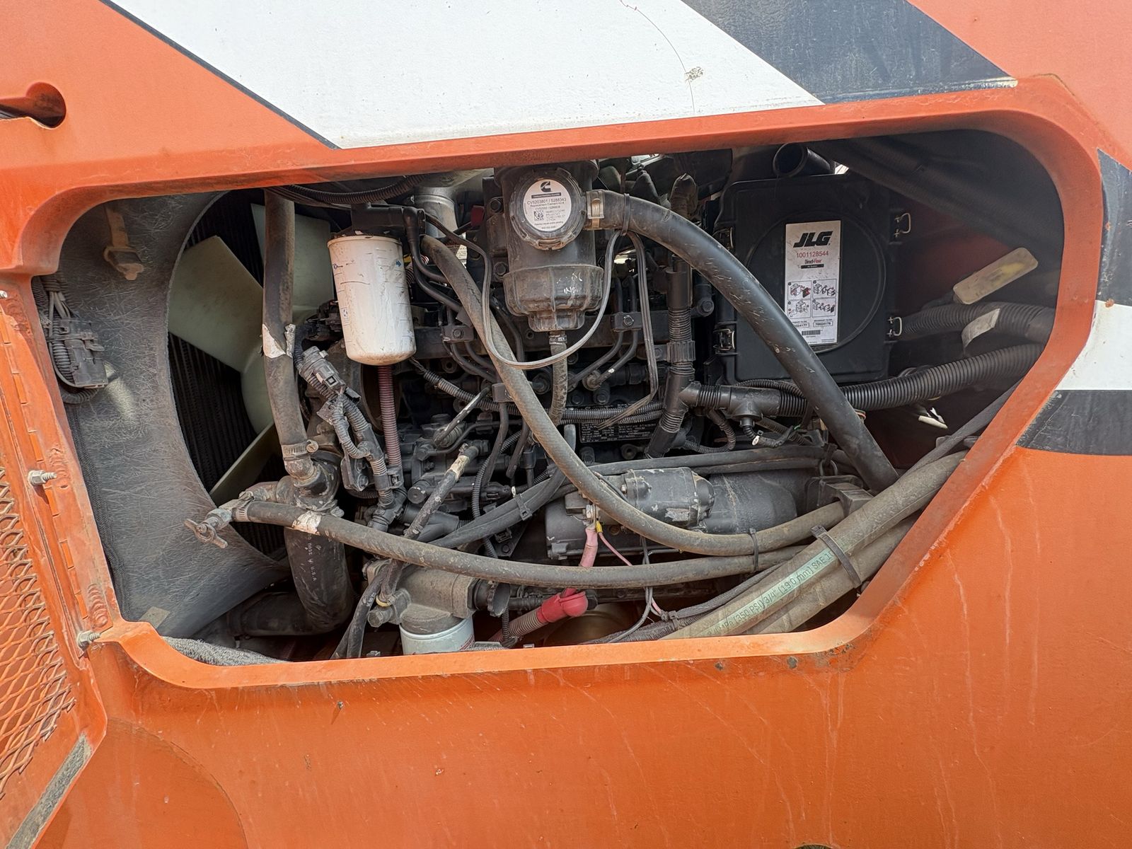 Main image 6