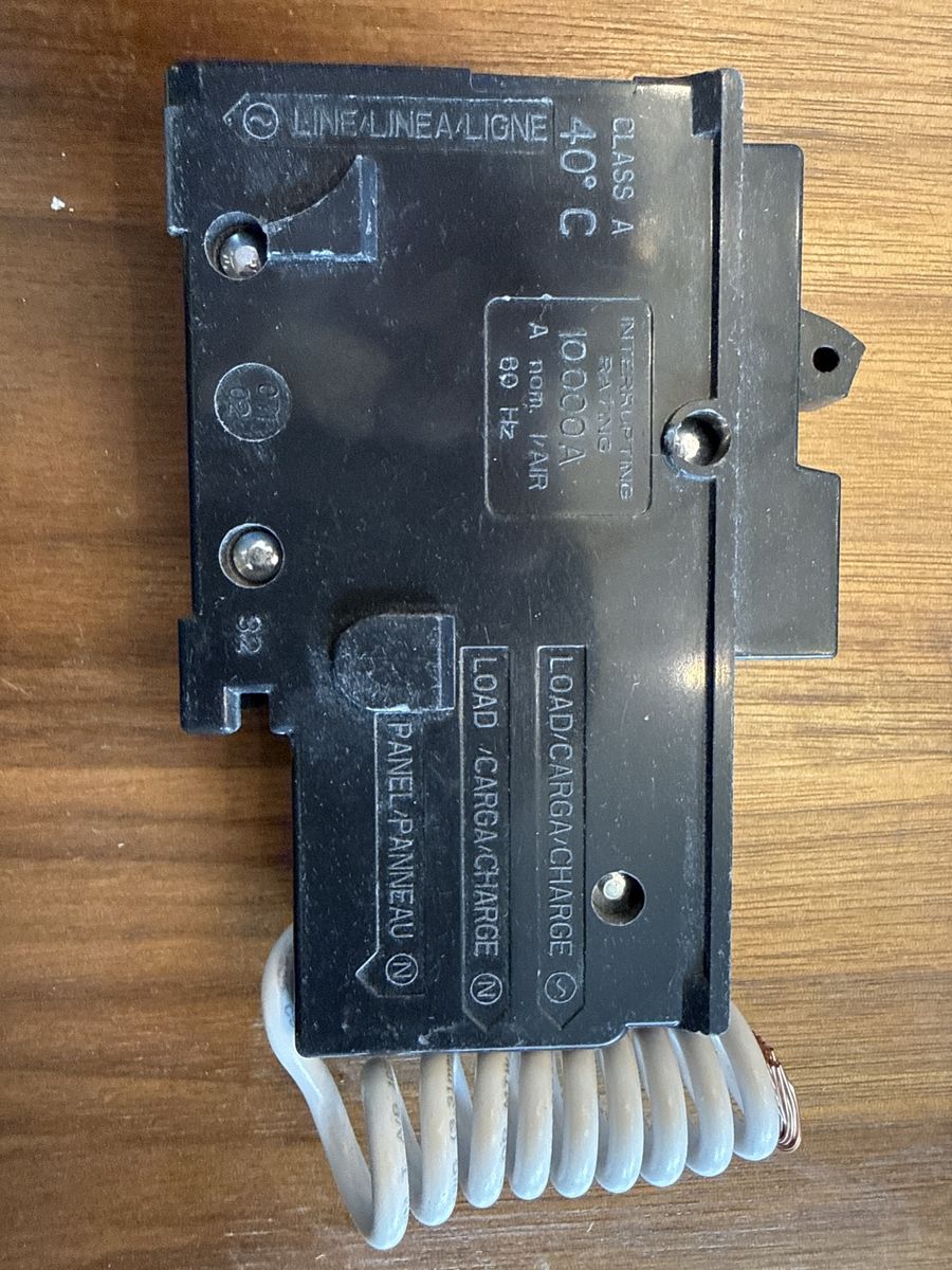 Main image 3