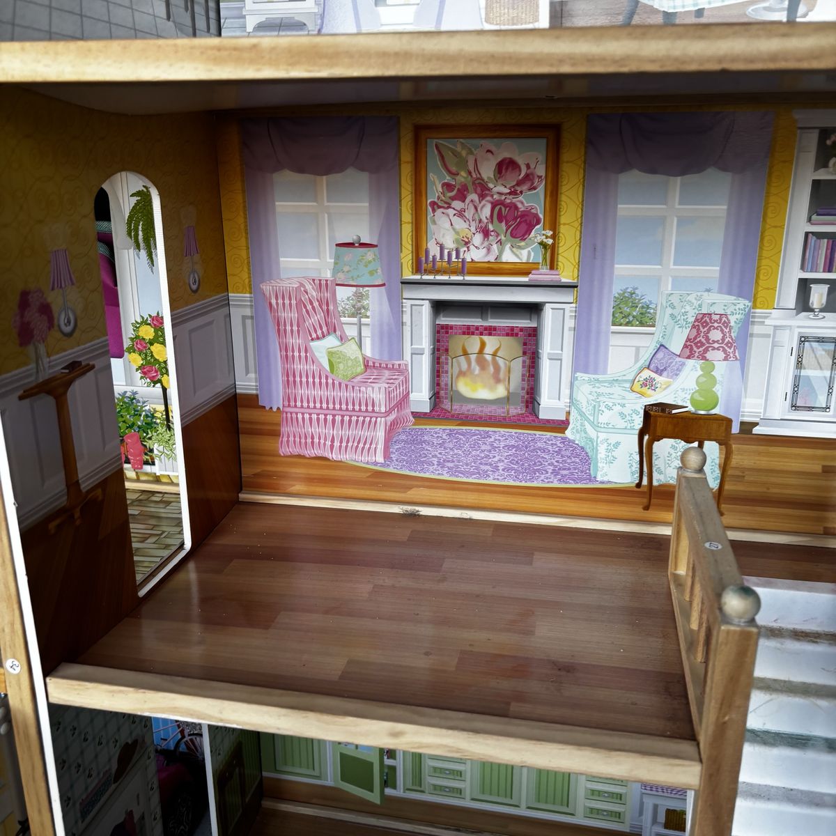 Main image 6