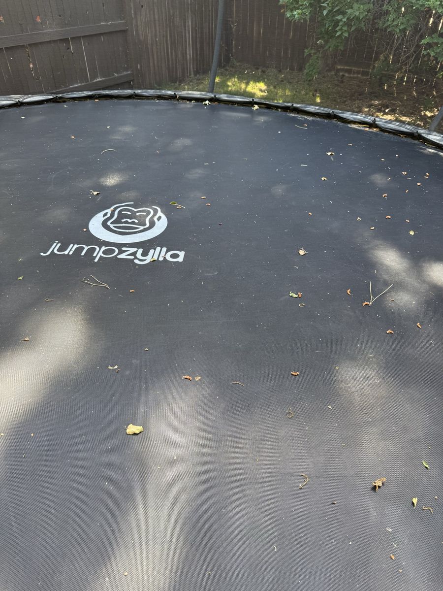 Trampoline
