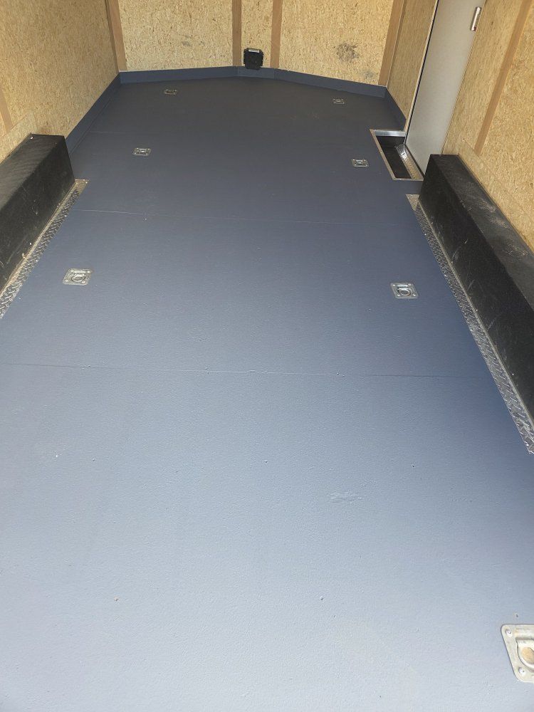 Main image 9
