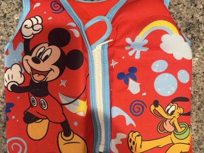 Infant life jacket
