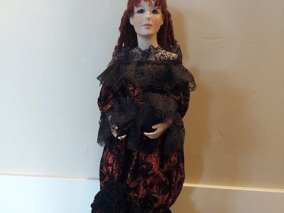 1988 Phylis Porcelain Doll