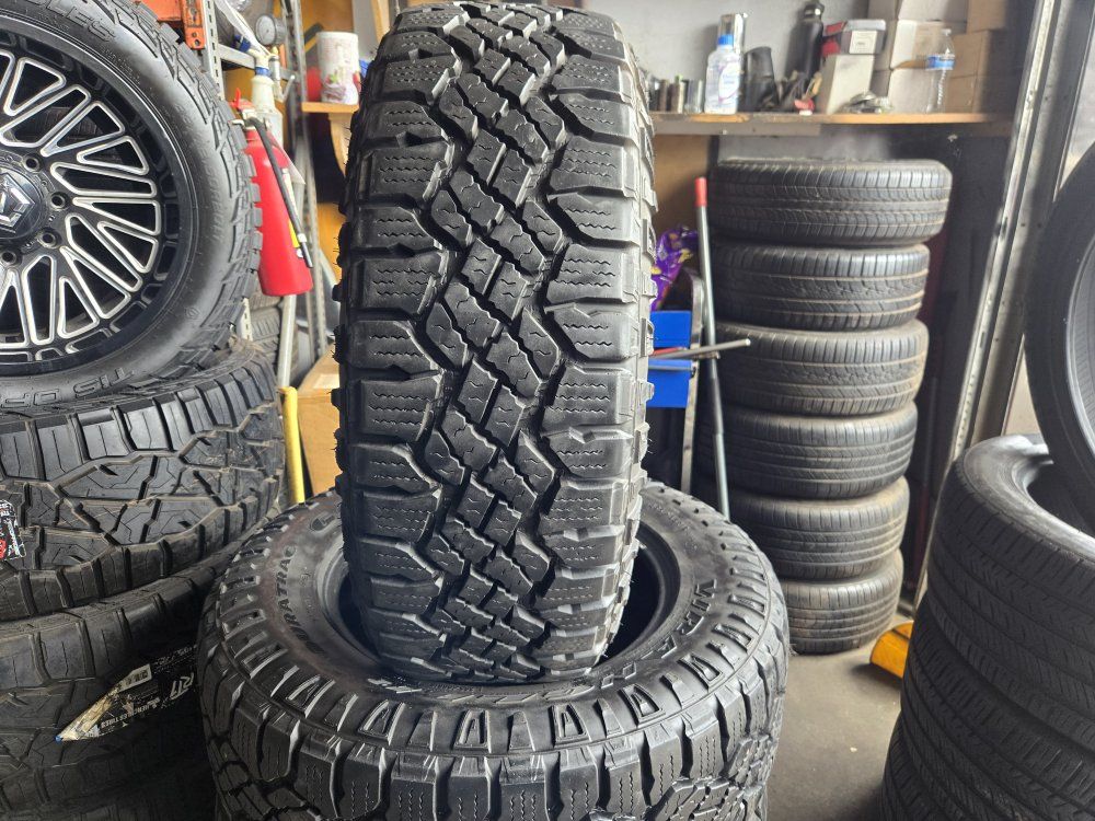 SET 265/65R18 GOODYEAR WRANGLER DURA TRAC