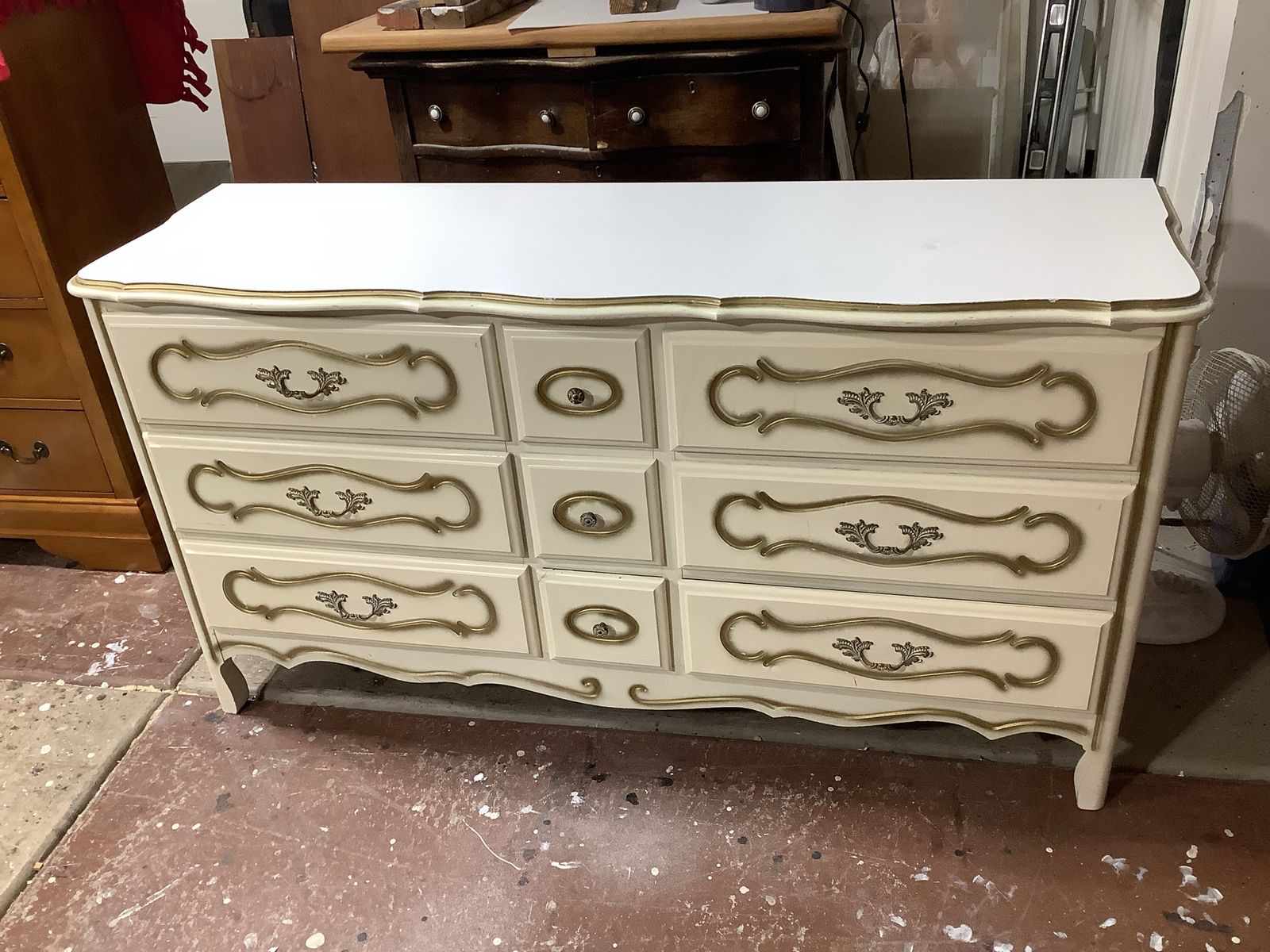 French Provincial Style 8 Drawer Dresser