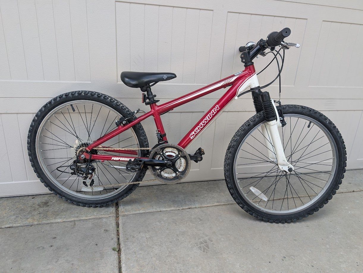 24in Schwinn, 21 speed, shocks, ready to ride