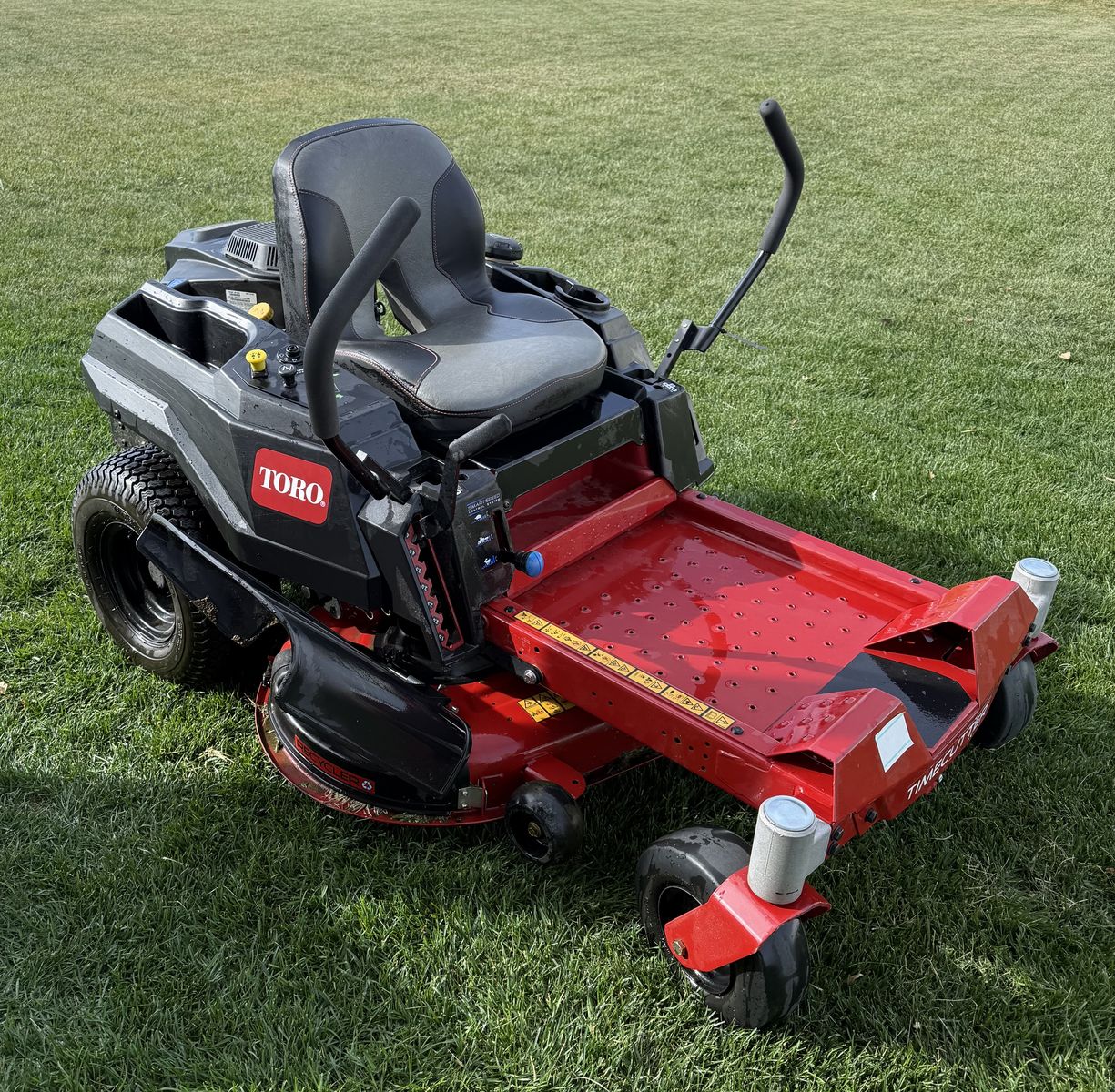 Toro Timecutter 42 in. Zero Turn Riding Mower