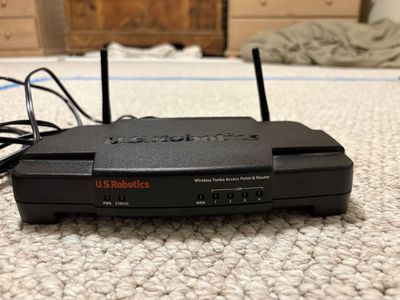 U.S. Robotics Wireless Router