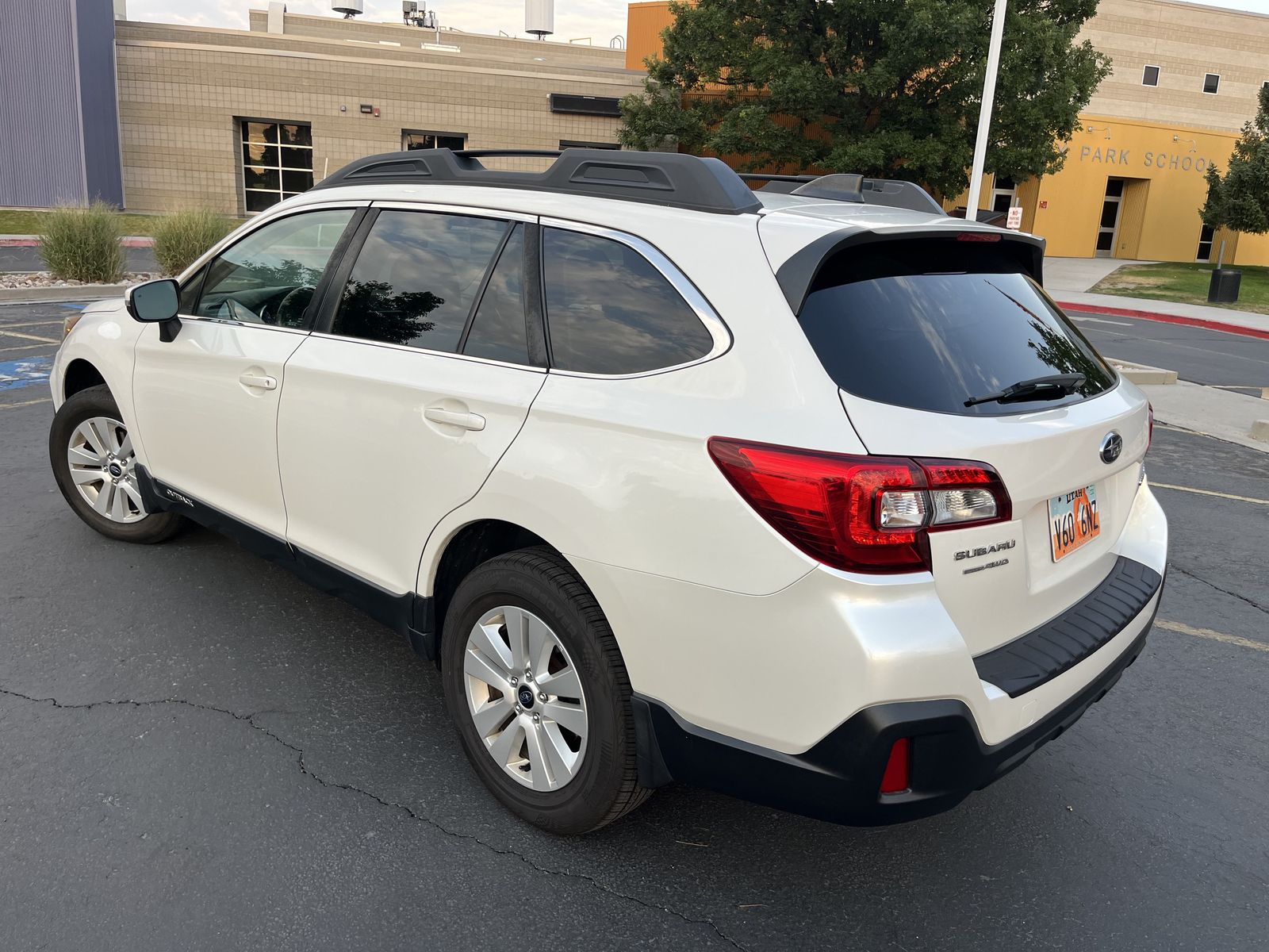 2018 Subaru Outback 2.5i Premium