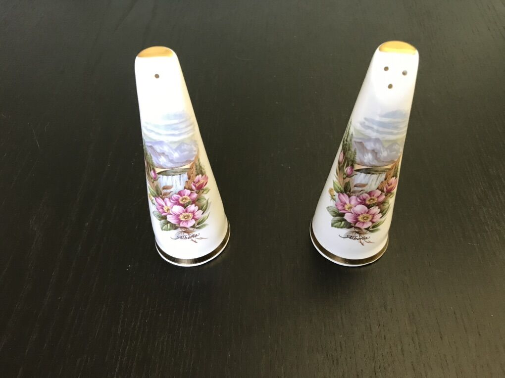 Sandford Salt And Pepper Shakers