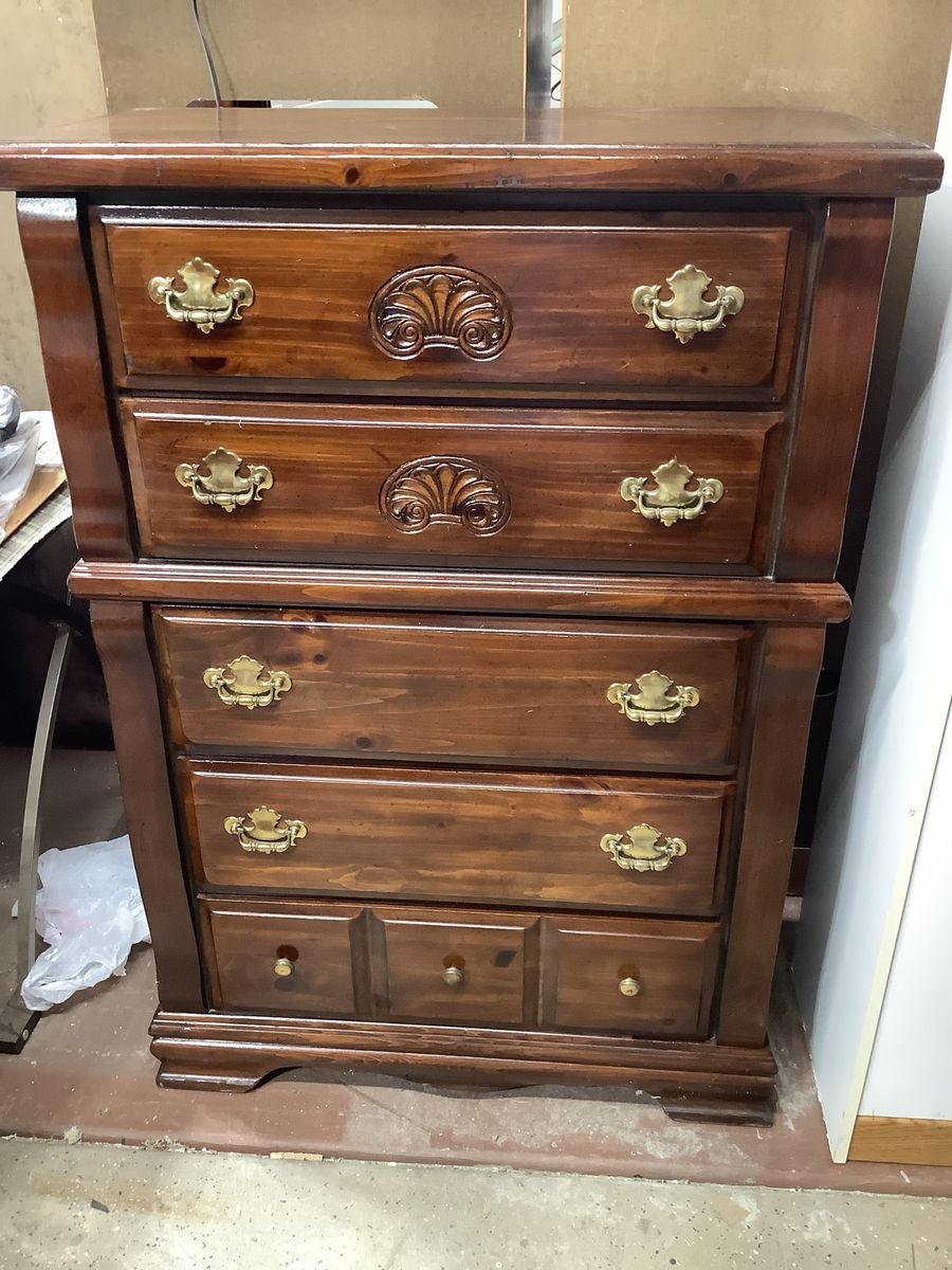 Beautiful 6 Drawer All Wood Dresser