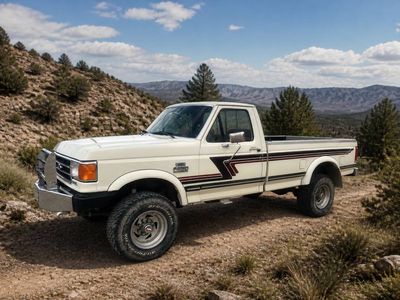 1990 Ford F-350 Base