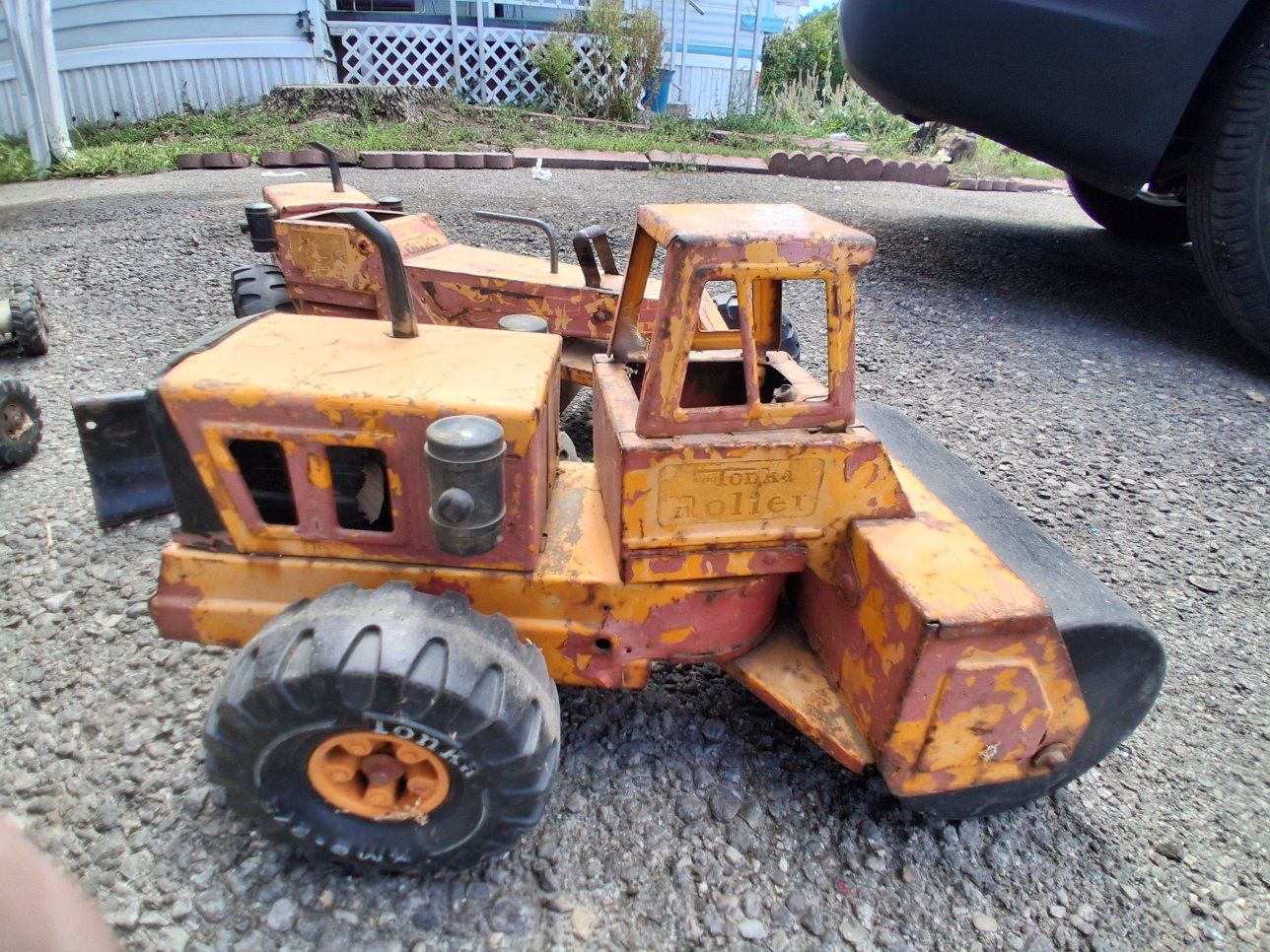 Vintage Tonka Metal Construction Toys Lot - Roller & Grader