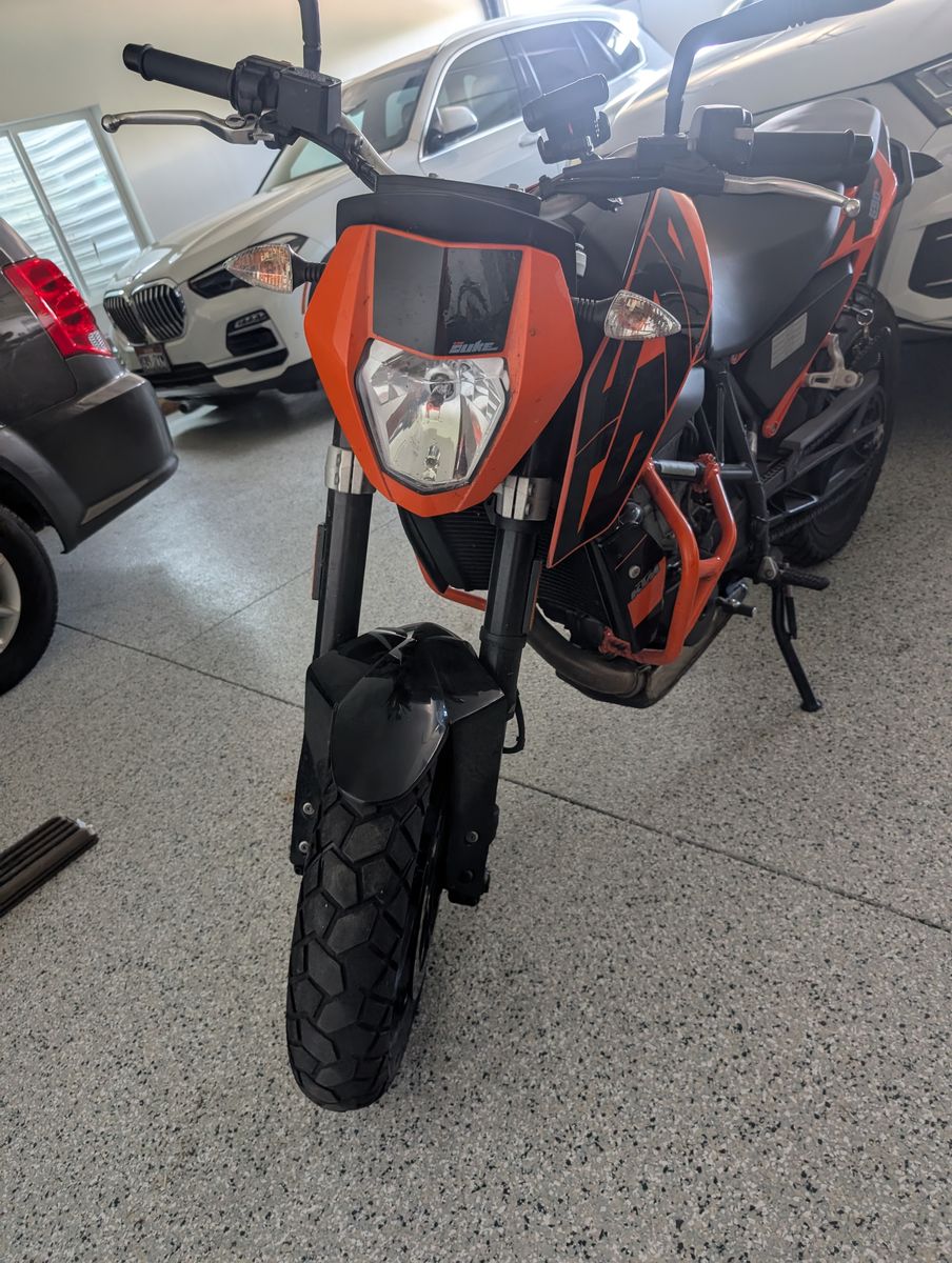 2017 KTM 690 Duke