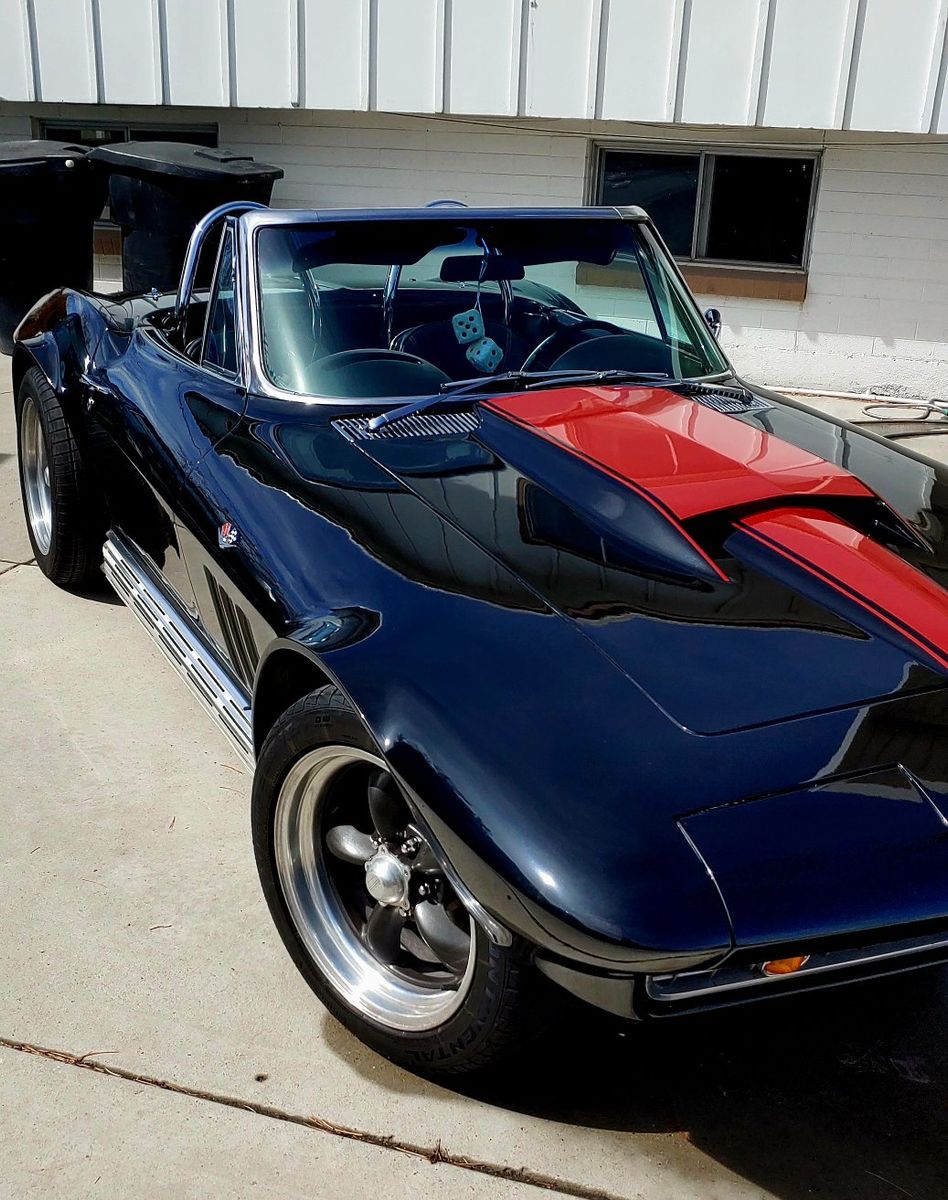 1965 Chevrolet Corvette Stingray 