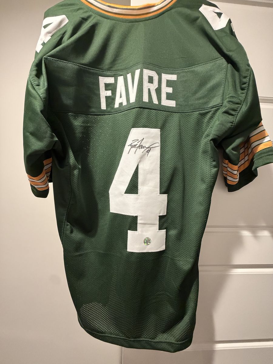 Brett Favre Hologram Packer Jersey