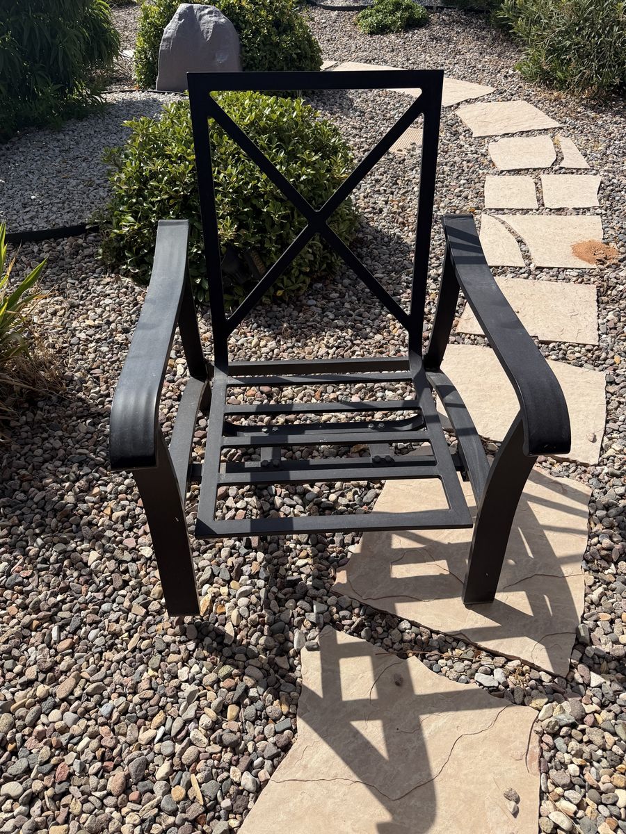 Black Metal Outdoor Patio Armchair with Blue Cushion 