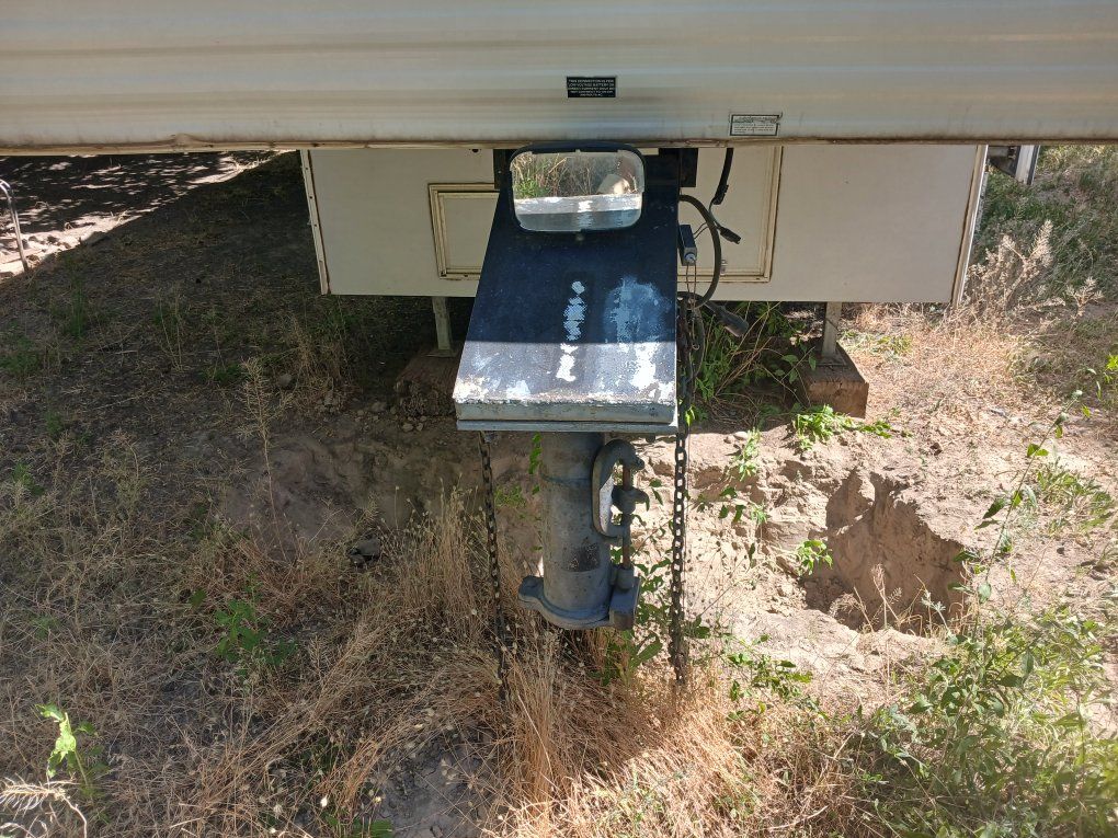 Main image 3