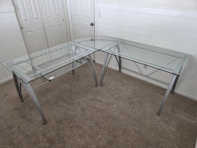 Vista Glass 76"W L-Shape Corner Desk