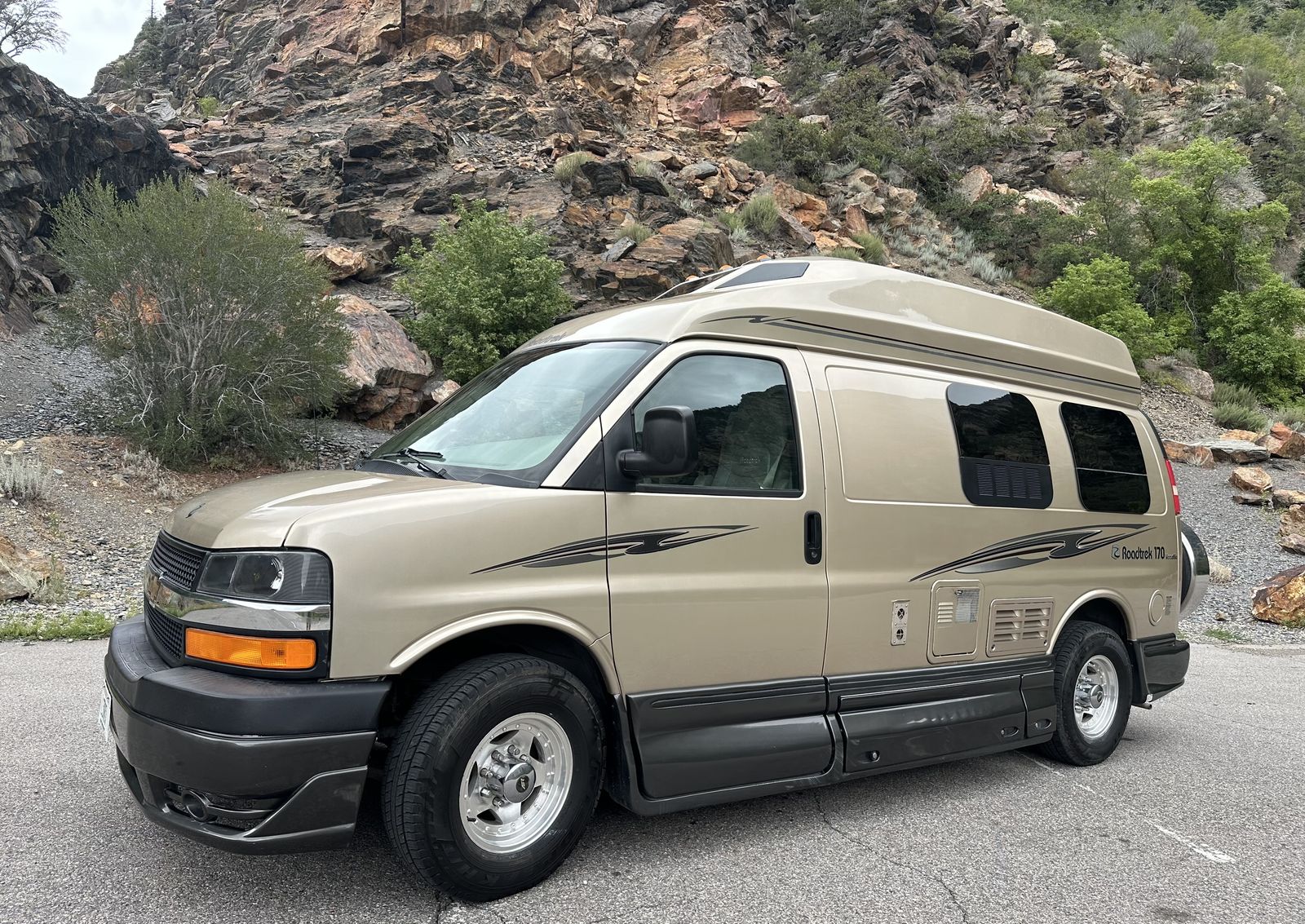 2011 Roadtrek Versatile 170. only 45K miles, $59,900