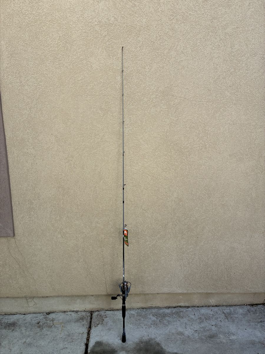 2-Piece Spincast Fishing Rod & Reel Combo - New with Tags