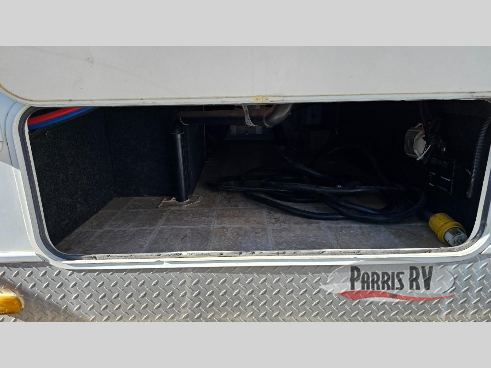 Main image 6