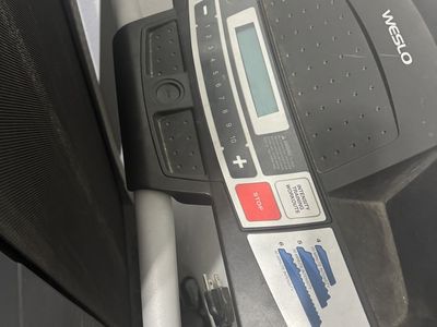 Free treadmill (no key)
