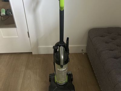 Eureka Airspeed Vacuum