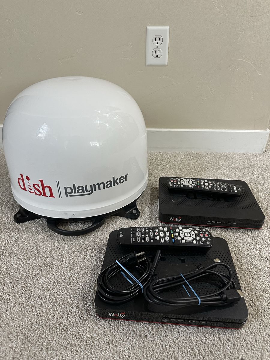 Dish Playmaker Portable Satellite Antenna with 2 Wally Receivers (One Missing Cables)