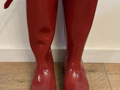 Hunter Original Tall Gloss Rain Boots, Red - Women's US 6 / EU 37, Waterproof