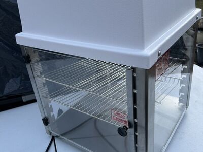 WISCO Food Warmer Cabinet Pizza Burrito Display