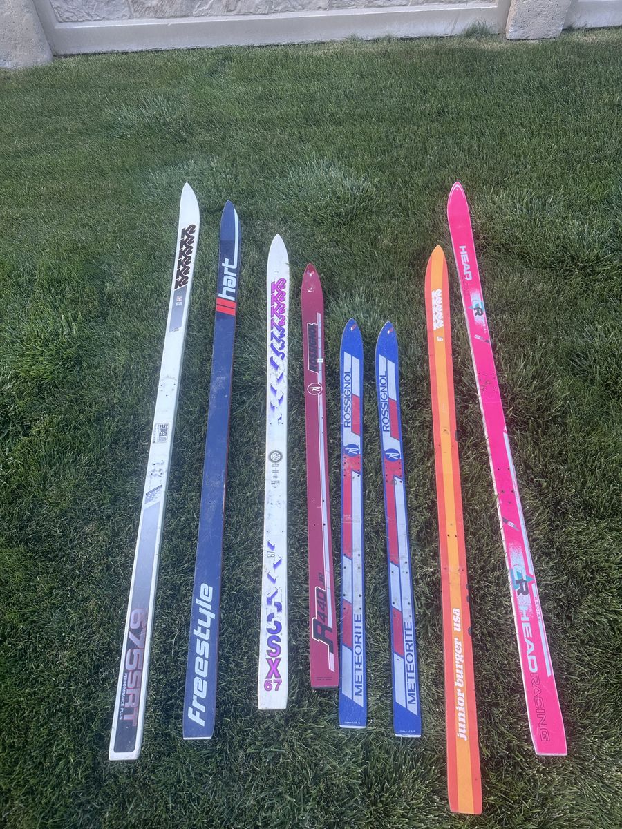 vintage furniture, Skis