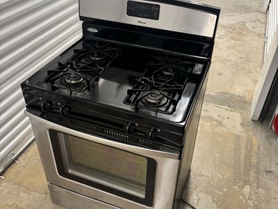 Amana Stainless Steel Gas Range Oven with 4 Burners