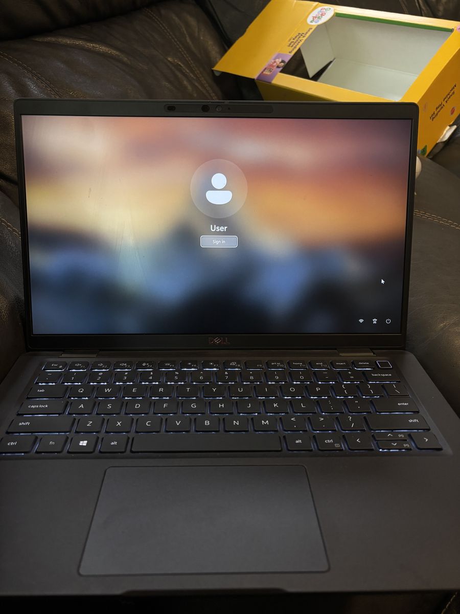 DELL LATITUDE 7420 WITH 11TH GEN i5, 16GB RAM, 256GB SSD AND 120 DAY WARRANTY!