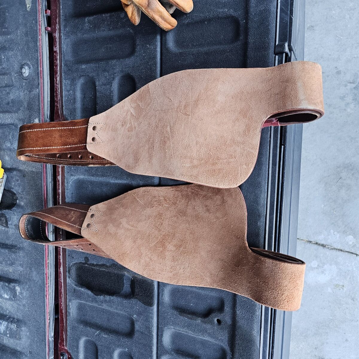 PREMIUM SADDLE FENDERS